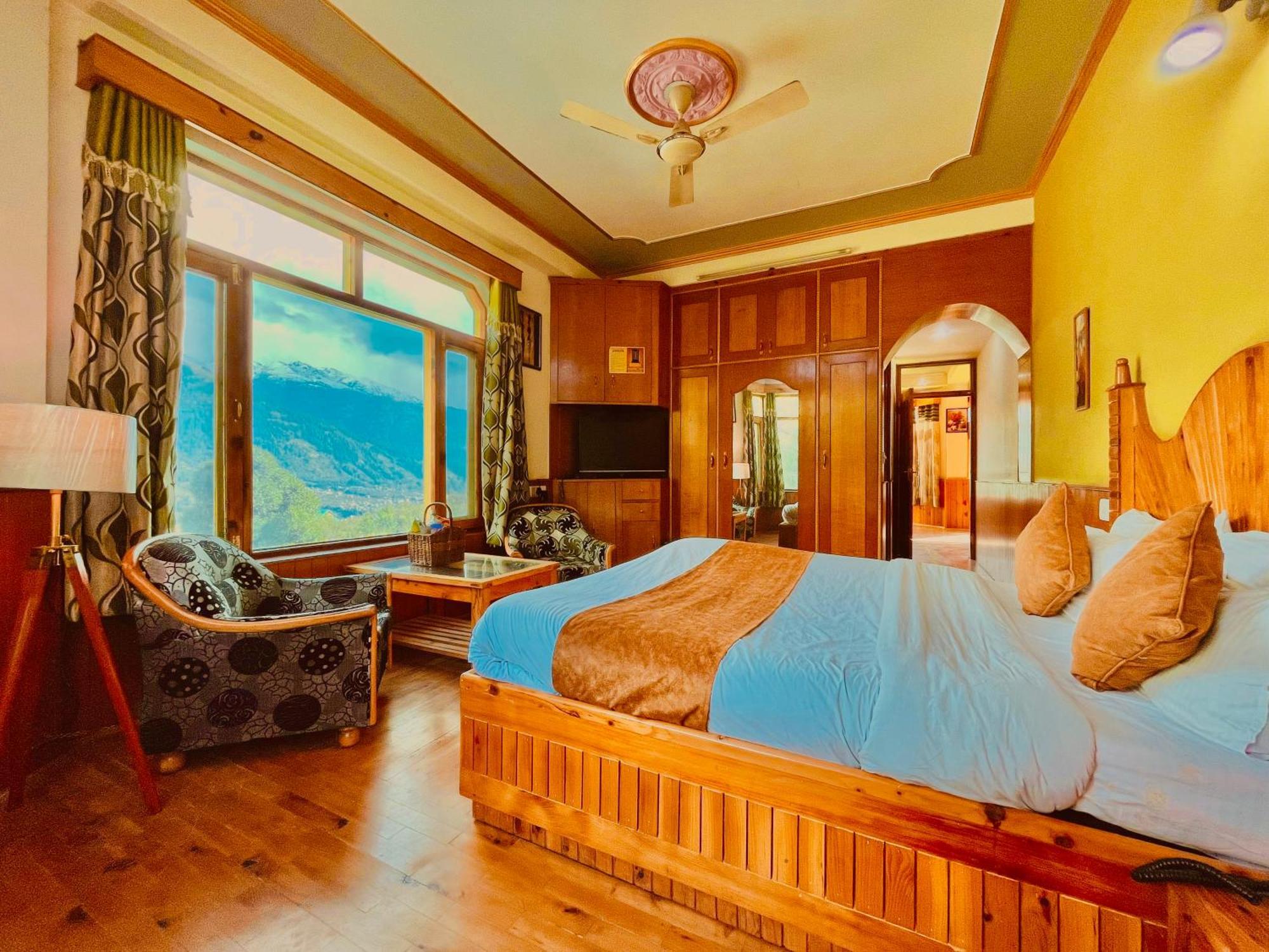 Woods Villa Cottage, Manali Екстериор снимка