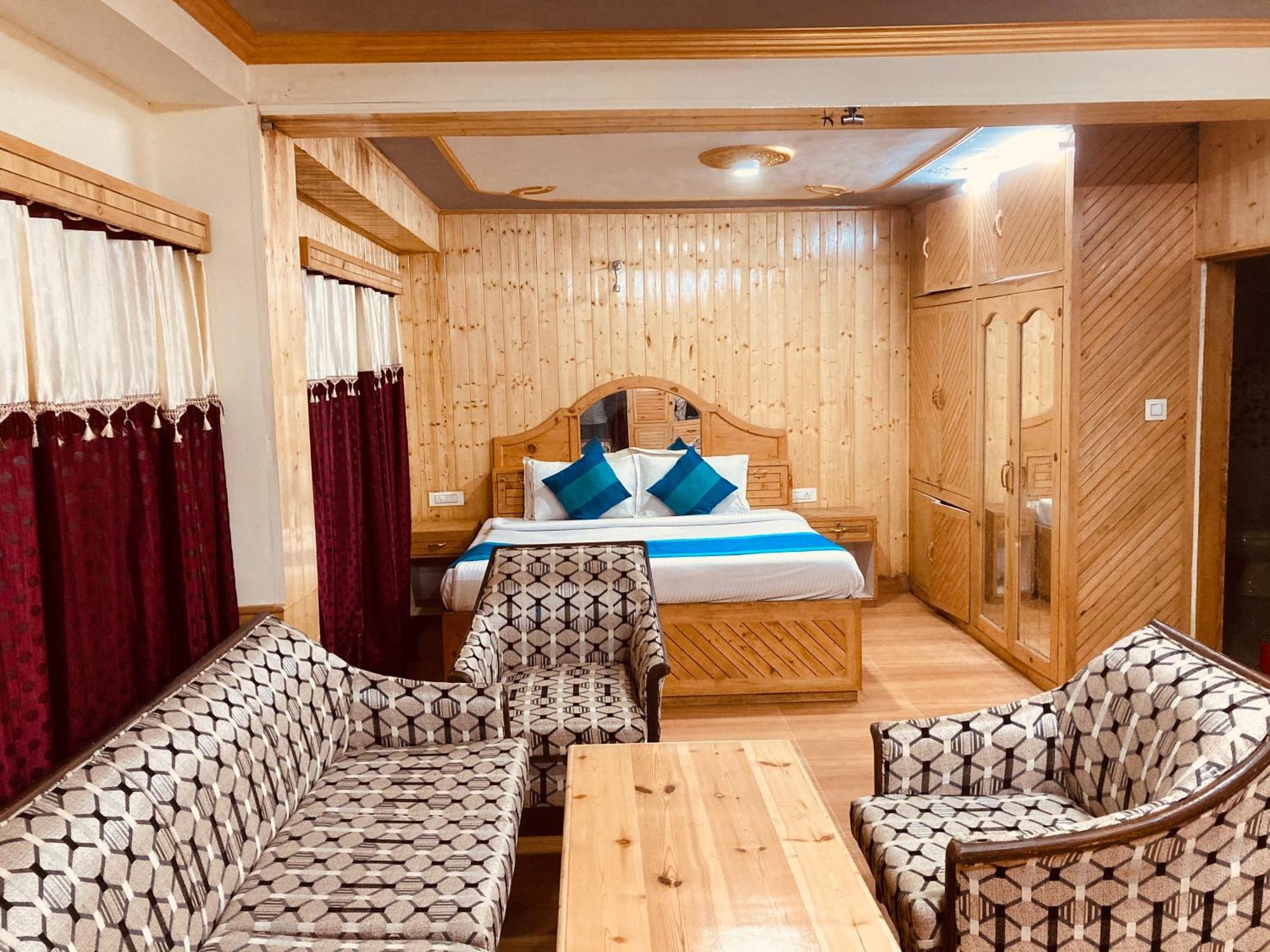 Woods Villa Cottage, Manali Екстериор снимка