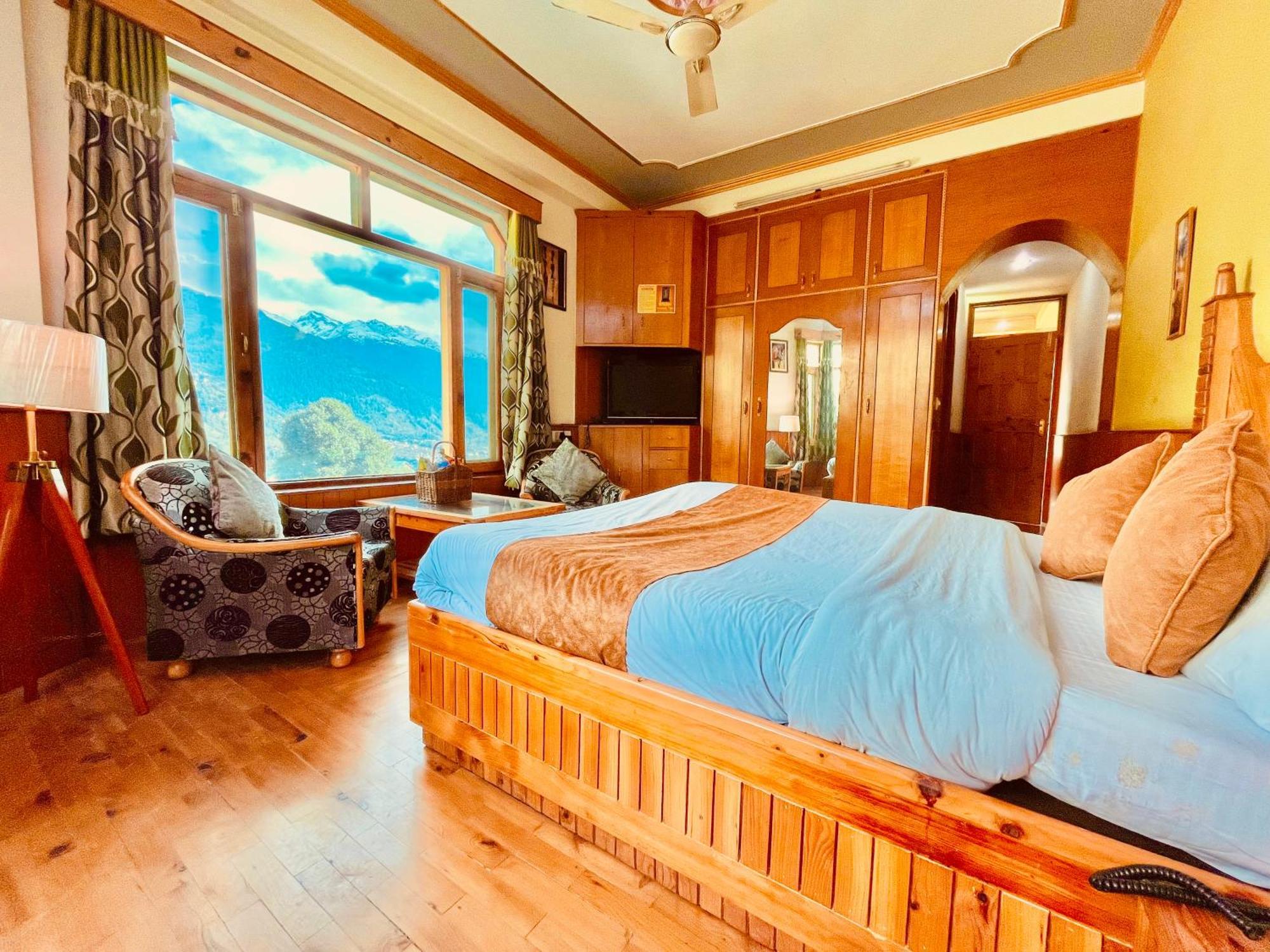 Woods Villa Cottage, Manali Екстериор снимка